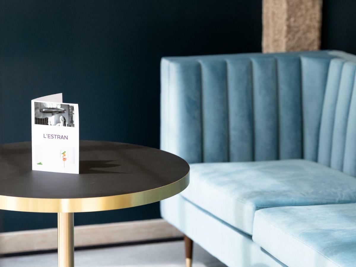 Mercure Bord De 4*